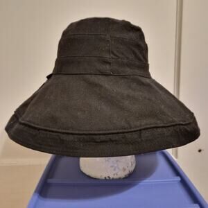 Reversable Bucket Hat Cotton Canvas Khaki‎ And Black Sz S